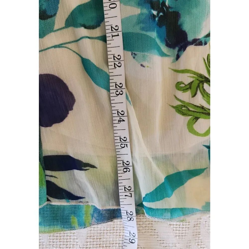 K27 Notations floral skirt, shear lined fit and flare NWT - Picture 7 of 7